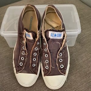 Chuck Taylor’s Low Top